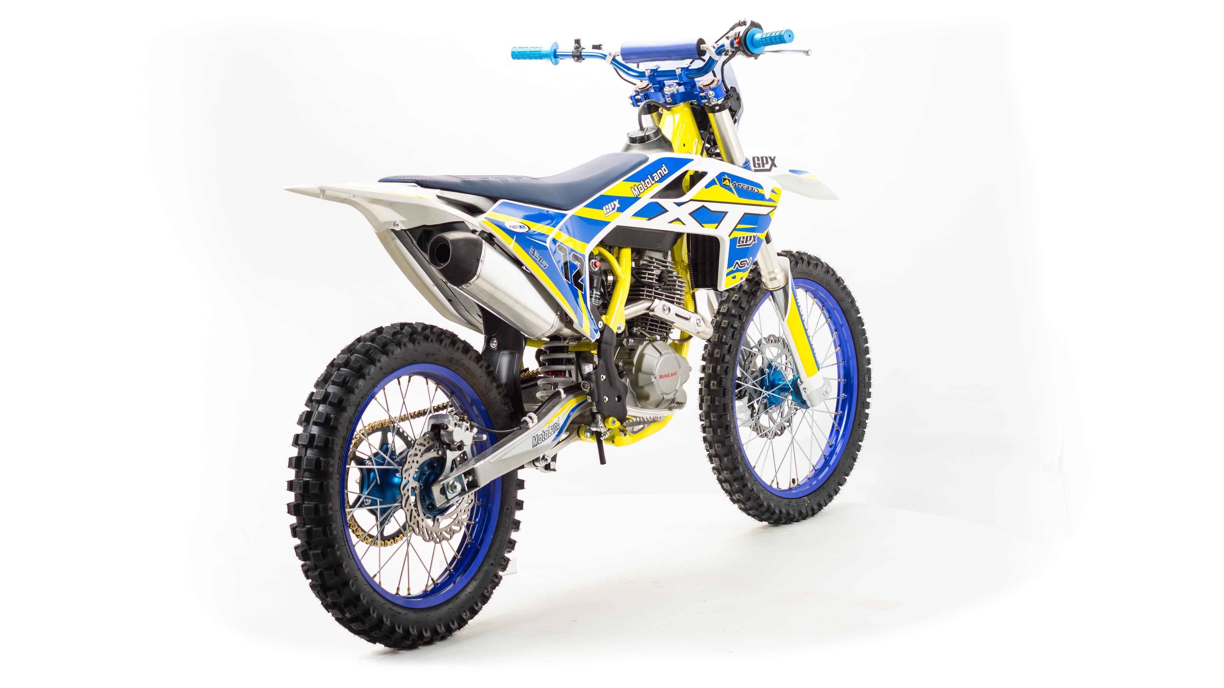 Motoland enduro st neon. Motoland XT 250 St. Мотоцикл Motoland xt250 St 21/18. Кроссовый мотоцикл Motoland 250. Мотолэнд 250 кубов кроссовый.