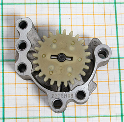 Насос масляный в сборе X125-X150 (с э/стартером), ZS1P62YML-2 (W190)