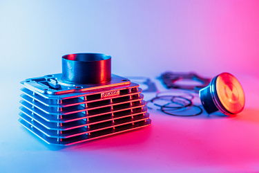 Цилиндро-поршневая группа (ЦПГ) CB250-F Big Bore (БигБор), 77мм (АИ-98 бенз). Снят с производства.