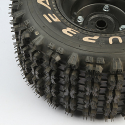 Колесо в сборе 18х9.5-8 Junkai SW627 4-отв, черное