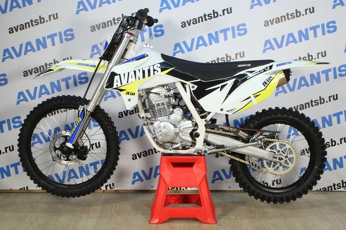 Мотоцикл Avantis FX 250 Lux (172FMM, возд.охл.)