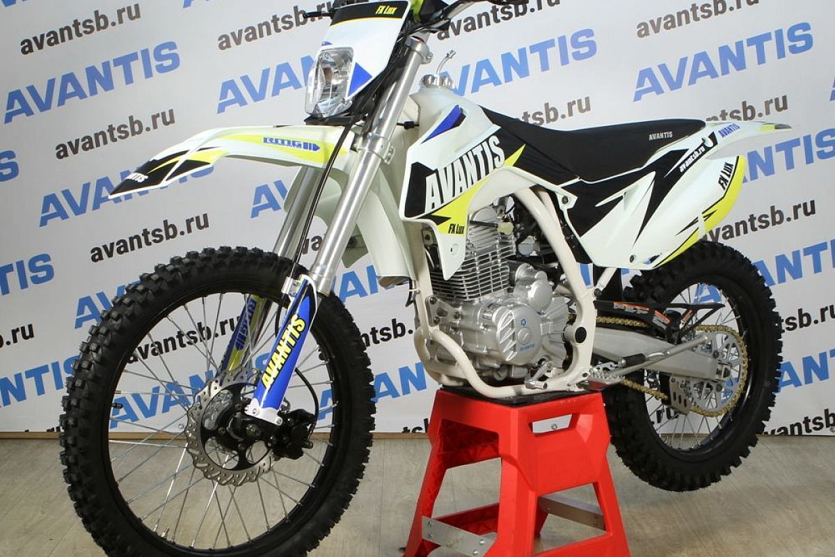 Мотоцикл Avantis FX 250 Lux (172FMM, возд.охл.)