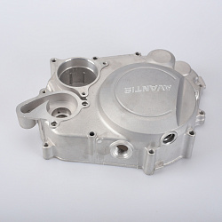 Крышка двигателя правая 170MM TwinCam